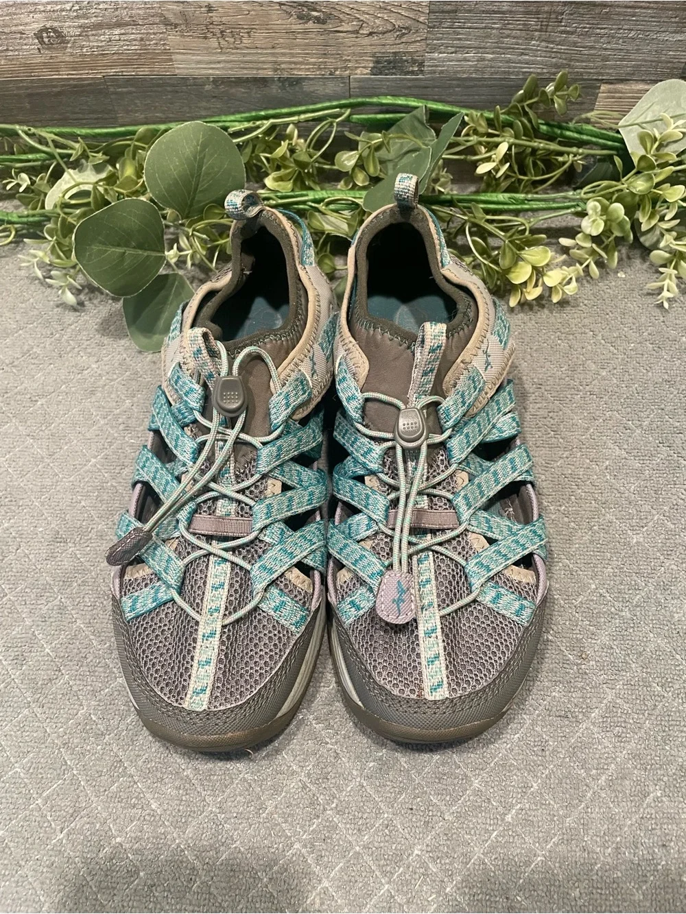 Chaco Outcross Evo Water Hiking Shoes Size 8.5 Women's